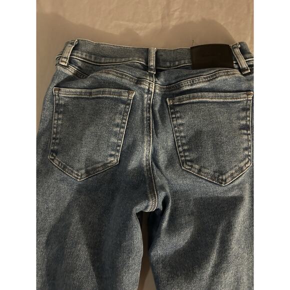 Express Women’s 70s Flare Jeans Size S2 Mid Rise Light Wash - Picture 6 of 7